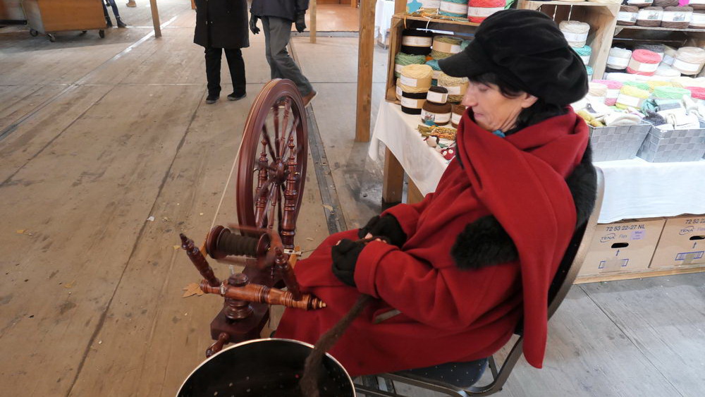 Weihnachtsmarkt Linz Spinnrad