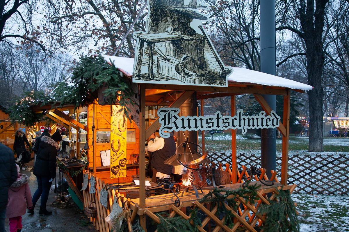 Weihnachtsmarkt Kunstschmied
